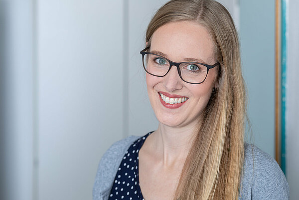 Lena Karches, Kursleiterin Fachwirt für Energiewirtschaft (m/w/d)